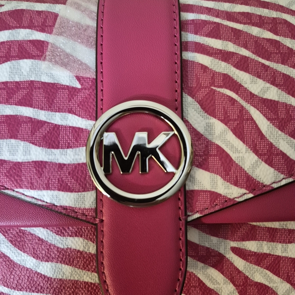 Michael Kors Pink Crossbody NWT - Picture 6 of 10